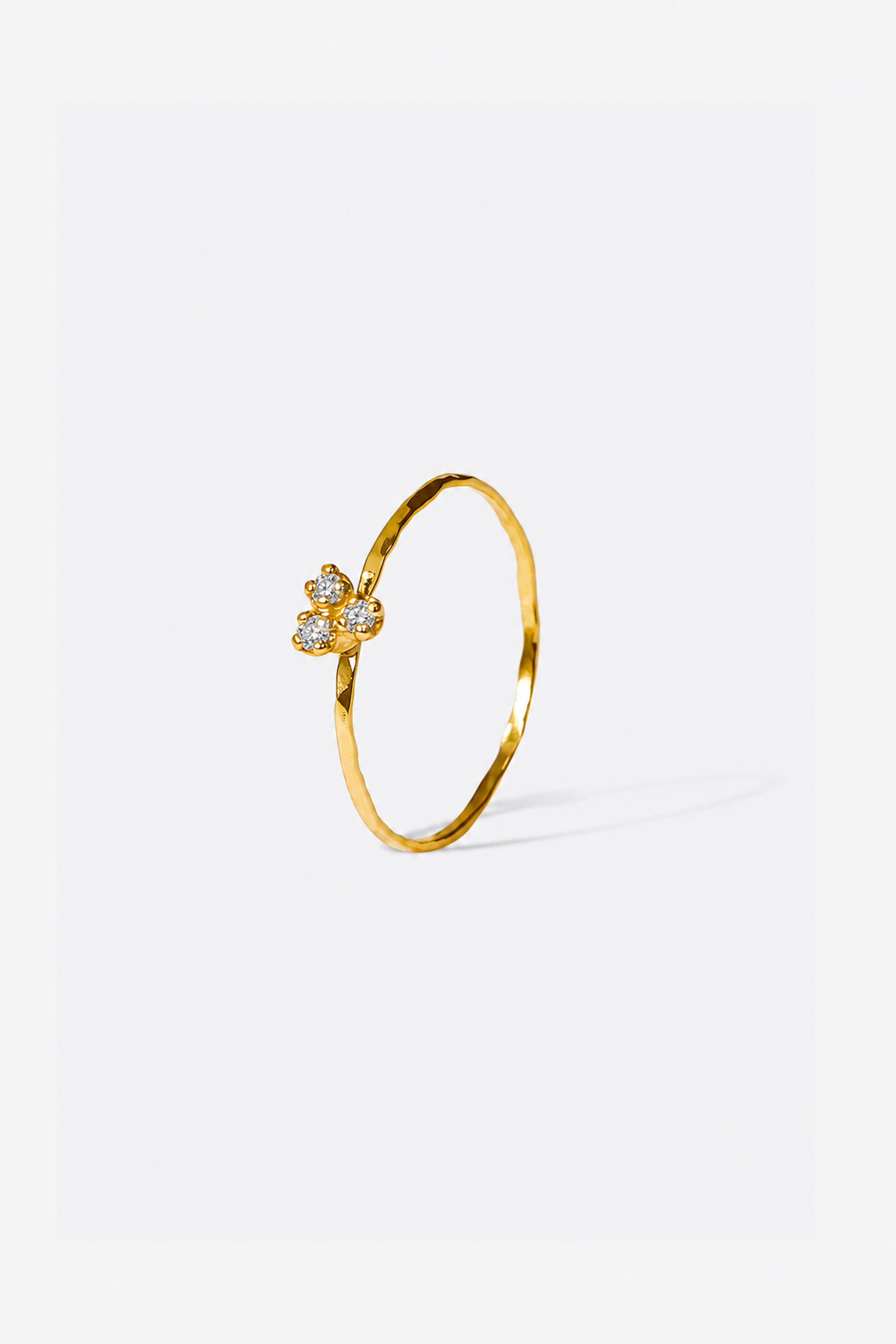 ANNEAU OLYMPE SERTIS TROIS DIAMANTS