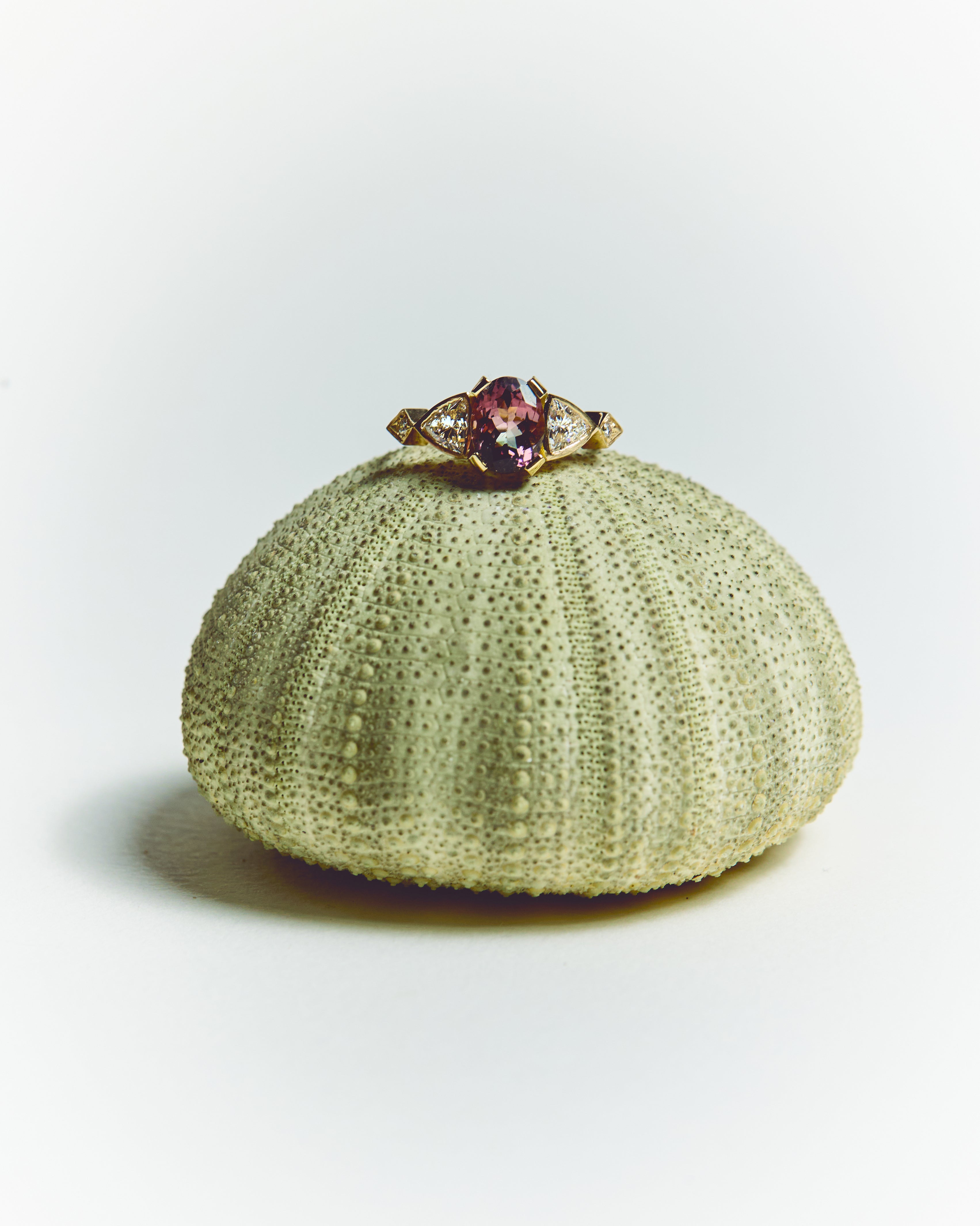 BAGUE HERA TOURMALINE ROSE ET DIAMANTS  Monsieur Paris